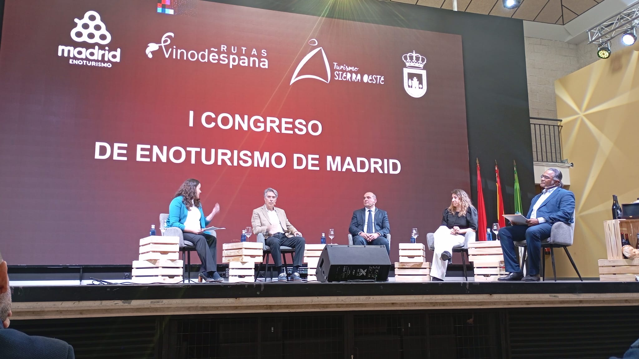 La Oficina de Turismo de Chapinería participa en el I Congreso de Enoturismo de Madrid