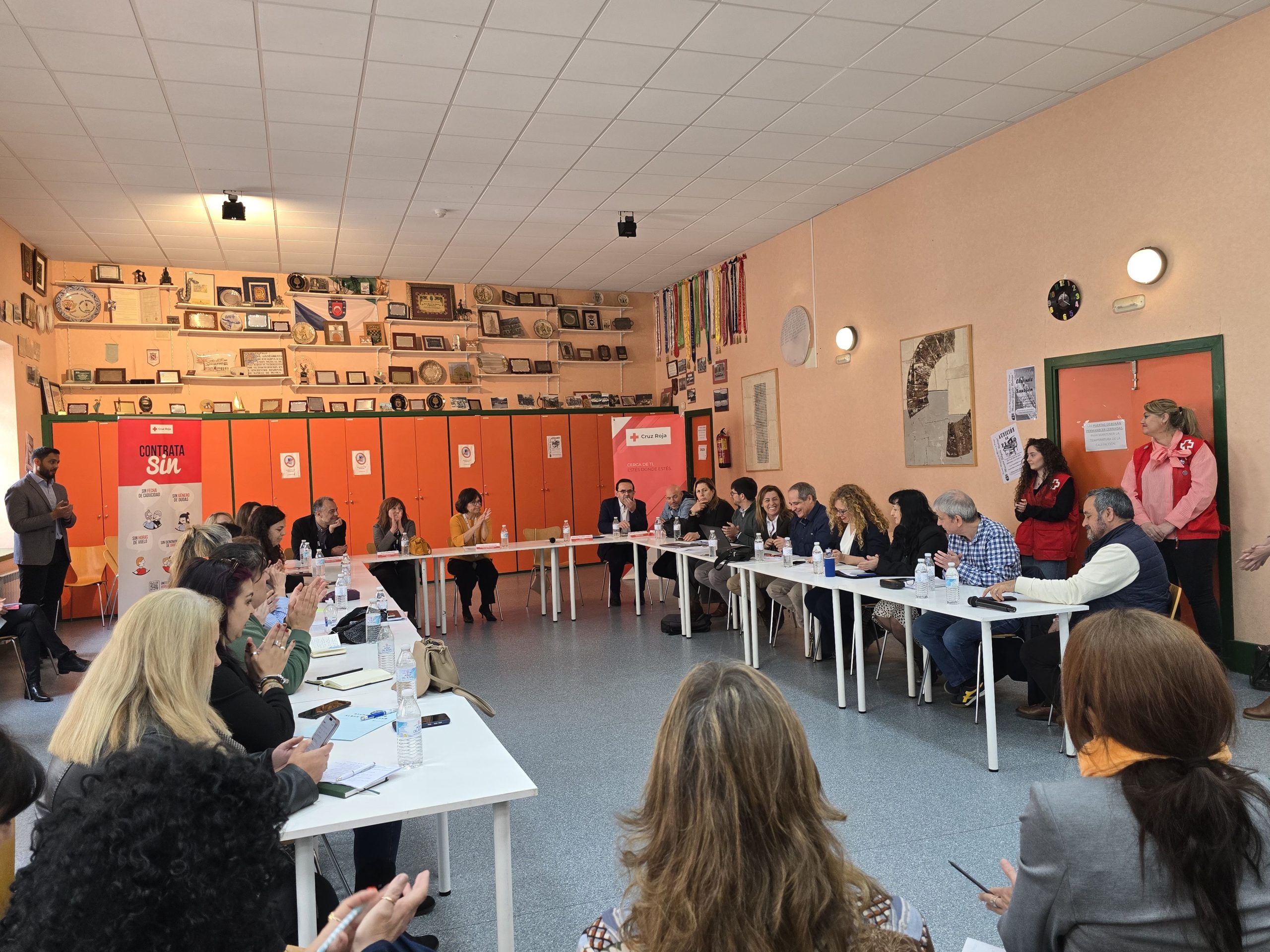 El Ayuntamiento de Chapinería participa en la puesta en marcha de la Mesa de Empleo de la Sierra Oeste impulsada por Cruz Roja